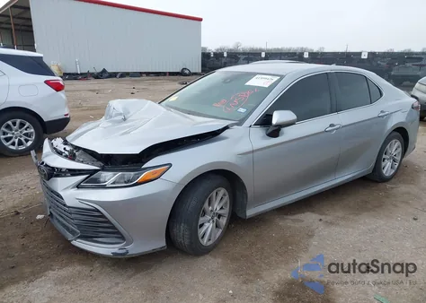 2022 Toyota Camry Le from USA, damaged, VIN 4T1C11AKXNU714729